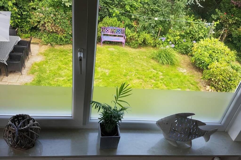 Gemuetliche Haushaelfte Mit Garten Und Terrasse Flensburg Exterior photo